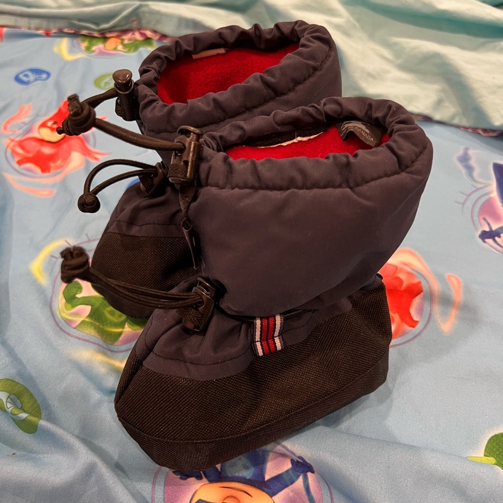 Sherpa booties